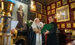 Патриарх Кирилл вознес молитвы на Аляске накануне судьбоносной встречи Путина и Трампа patriarh kirill voznes molitvy na alyaske nakanune sudbonosnoj vstrechi putina i trampa-ul-rks-ru-0