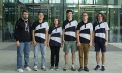 Петр Лосев и Владислав Жиганов среди триумфаторов Международной олимпиады по информатике petr losev i vladislav zhiganov sredi triumfatorov mezhdunarodnoj olimpiady po informatike-ul-rks-ru-0