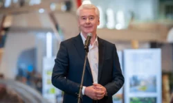 Собянин рассказывает о уникальных реликвиях Москвы и великих деятелях sobyanin rasskazyvaet o unikalnyh relikviyah moskvy i velikih deyatelyah-ul-rks-ru-0