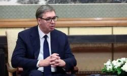 aleksandr vuchich i vladimir putin stremyatsya sohranit stabilnost pri sankcziyah ssha-ul-rks-ru-0