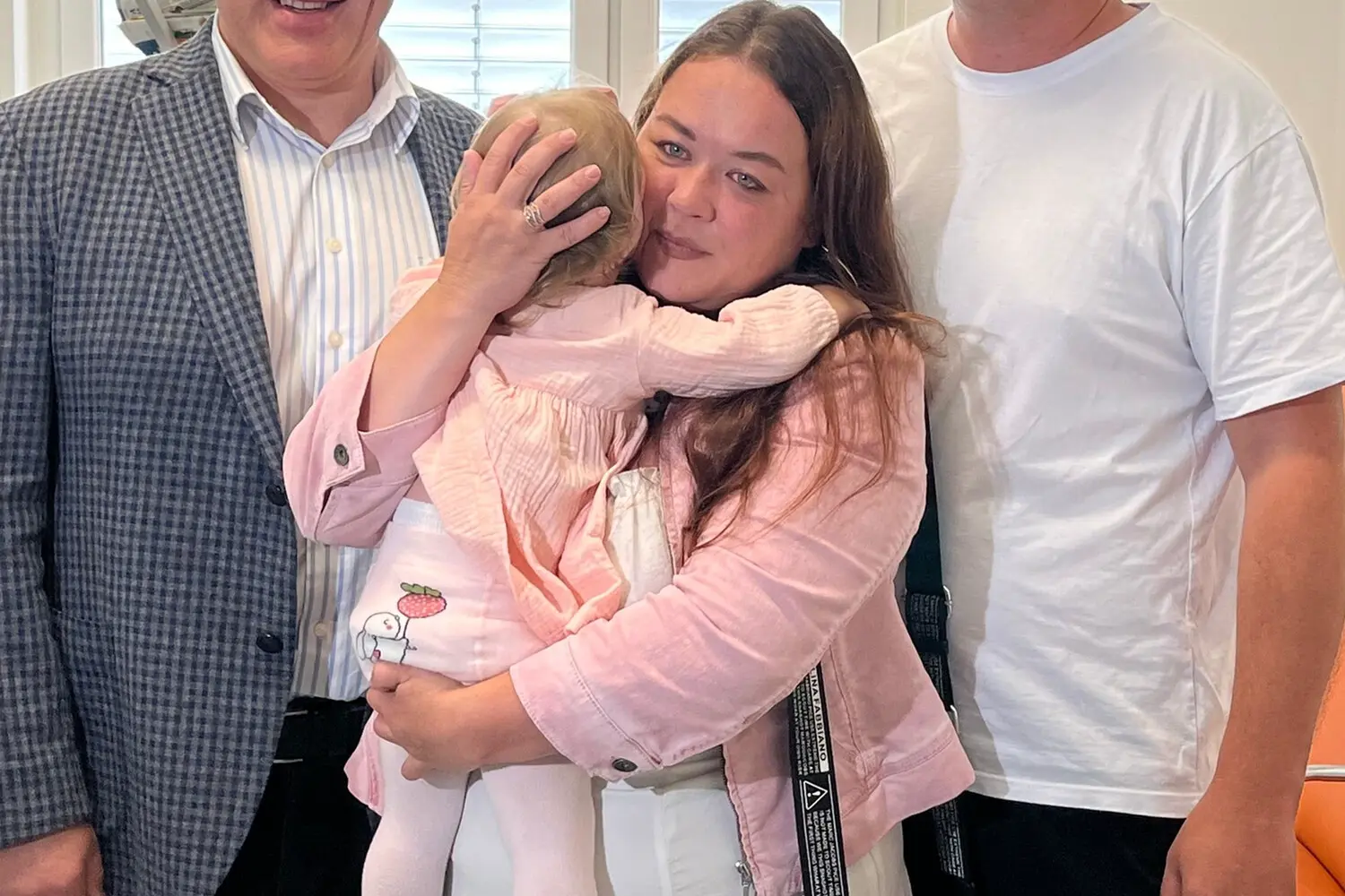 Команда минздрава Хабаровского края совершила уникальное спасение мамы и младенца-0