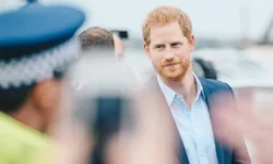 Принц Гарри и Карл III встретились в Кларенс-Хаус, что может содействовать примирению princz garri i karl vstretilis v klarenshaus chto mozhet sodejstvovat primireniyu-ul-rks-ru-0