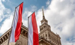 Сикорский и Туск обсуждают дипломатические дилеммы Польши с Россией и Украиной sikorskij i tusk obsuzhdayut diplomaticheskie dilemmy polshi s rossiej i ukrainoj-ul-rks-ru-0