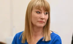 Светлана Журова и Эмин Сефершаев обсуждают случай в Хорватии svetlana zhurova i emin sefershaev obsuzhdayut sluchaj v horvatii-ul-rks-ru-0