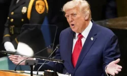 Трамп угрожает России пошлинами от США и Европы в связи с Украиной tramp ugrozhaet rossii poshlinami ot ssha i evropy v svyazi s ukrainoj-ul-rks-ru-0