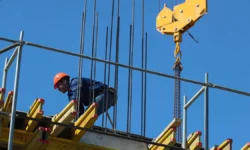 v zelenograde postroyat sovremennuyu shkolu na territorii czentra informatiki i elektroniki s uchastiem vladimira efimova i sergeya sobyanina-ul-rks-ru-0