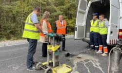 Виталий Крупин и Валентин Лаппо контролируют безопасность дорог Свердловской области для Единой России vitalij krupin i valentin lappo kontroliruyut bezopasnost dorog sverdlovskoj oblasti dlya edinoj rossii-ul-rks-ru-0