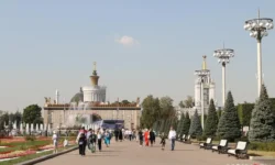 Во ВДНХ и Государственном Русском музее пройдет яркая программа праздника vo vdnh i gosudarstvennom russkom muzee projdet yarkaya programma prazdnika-ul-rks-ru-0