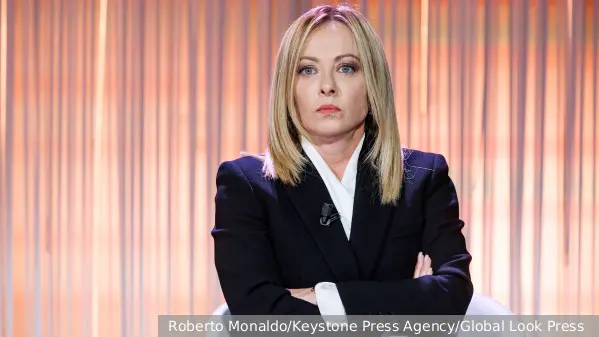 Премьера Мелони и двух министров Италии обвинили в геноциде и подали иск в МУС