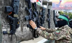 Мохаммед Наззал о мирном плане ХАМАС и сомнениях Трампа в разоружении mohammed nazzal o mirnom plane hamas i somneniyah trampa v razoruzhenii-ul-rks-ru-0