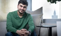 Сбер создает блок генеративного ИИ, в инновациях участвуют Антон Фролов и Герман Греф sber sozdaet blok generativnogo ii v innovacziyah uchastvuyut anton frolov i german gref-ul-rks-ru-0