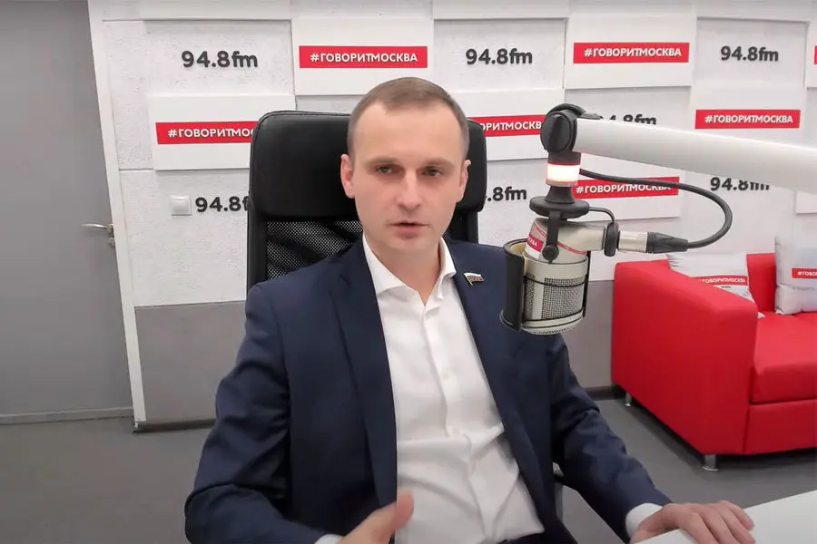 Сергей Леонов и Татьяна Голикова высказались о запрете абортов в Госдуме РФ-0