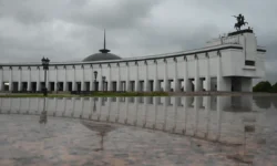 v muzee pobedy vseh pap s detmi zhdyot besplatnyj vhod v den otcza-ul-rks-ru-0