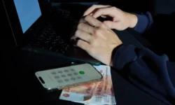 В Приморье пенсионерка обманута мошенниками, но прокуратура вернула похищенные 350 тысяч v primore pensionerka obmanuta moshennikami no prokuratura vernula pohishhennye 350 tysyach-ul-rks-ru-0