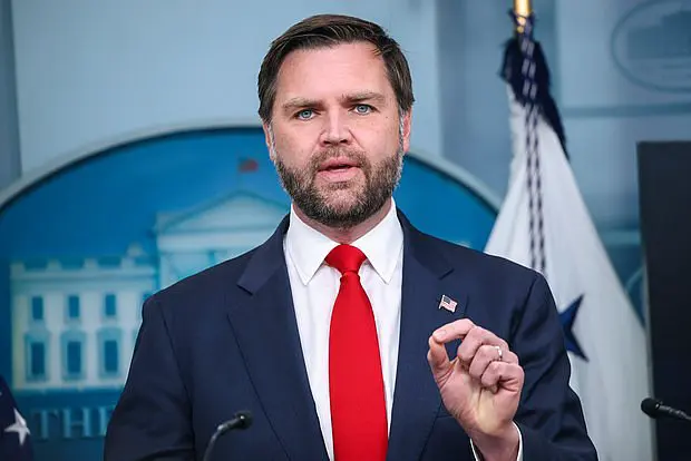 Джей Ди Вэнс