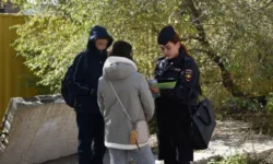 Во Владивостоке транспортная полиция и РЖД работают над безопасностью на путях vo vladivostoke transportnaya policziya i rzhd rabotayut nad bezopasnostyu na putyah-ul-rks-ru-0