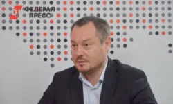 Алексей Орлов и Дмитрий Нисковских поборются за пост мэра Екатеринбурга aleksej orlov i dmitrij niskovskih poboryutsya za post mera ekaterinburga-ul-rks-ru-0