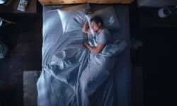 Людмила Сухорукова из Видновской больницы говорит о влиянии пищи на бессонницу lyudmila suhorukova iz vidnovskoj bolniczy govorit o vliyanii pishhi na bessonniczu-ul-rks-ru-0