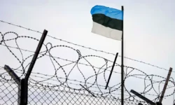 УФССП России и Псковская таможня задержали золото на миллионы у гражданина Германии ufssp rossii i pskovskaya tamozhnya zaderzhali zoloto na milliony u grazhdanina germanii-ul-rks-ru-0