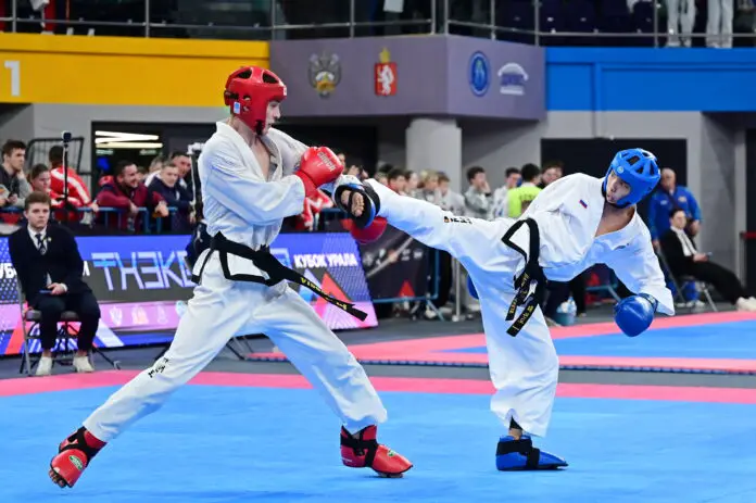 В Екатеринбурге стартуют Кубок России и Кубок Урала по тхэквондо, 800 чемпионов-0