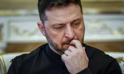 zelenskij nagradil bojczov s simvolikoj ss vyzvav zhestkuyu reakcziyu dizena i evroparlamenta-ul-rks-ru-0