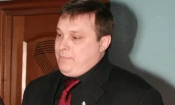 Андрей Разин, продюсер «Ласкового мая», и Юрий Шатунов обсуждают новости andrej razin prodyuser laskovogo maya i yurij shatunov obsuzhdayut novosti-ul-rks-ru-0