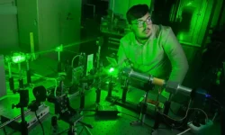 artem peretokin otkryvaet dostupnoe budushhee fotonnyh kristallov s komandoj ran-ul-rks-ru-0