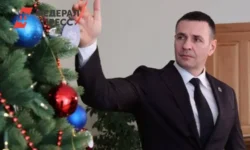 Дмитрий Демешин и Елка желаний. Вслед за Путиным чудеса начинаются в Хабаровском крае! dmitrij demeshin i elka zhelanij vsled za putinym chudesa nachinayutsya v habarovskom krae-ul-rks-ru-0