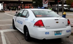 ФБР раскрыло нарушение доверия со стороны полицейского Джулиана Апалки fbr raskrylo narushenie doveriya so storony policzejskogo dzhuliana apalki-ul-rks-ru-0