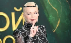 Лариса Долина и Полина Лурье рассказывают о преодолении трудностей larisa dolina i polina lure rasskazyvayut o preodolenii trudnostej-ul-rks-ru-0