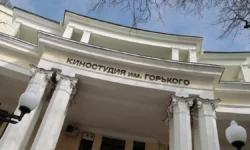 na kinostudii gorkogo proshel tajnyj kinopokaz dlya detej geroev svo-ul-rks-ru-0