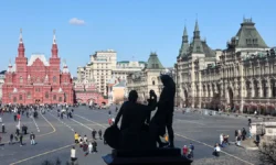 Новогодний график Красной площади и ГУМ-катка от ГУ МВД Москвы! novogodnij grafik krasnoj ploshhadi i gumkatka ot gu mvd moskvy-ul-rks-ru-0