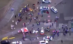 Сидней зажигает свечи Хануки после теракта на Бонди-Бич sidnej zazhigaet svechi hanuki posle terakta na bondibich-ul-rks-ru-0