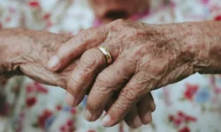 В Москве жительница столицы отпраздновала свое 108-летие v moskve zhitelnicza stoliczy otprazdnovala svoe 108letie-ul-rks-ru-0