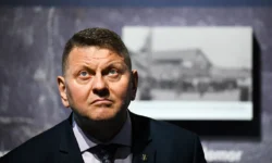 Валерий Залужный обсуждает свою отставку и возможное возвращение в Украину valerij zaluzhnyj obsuzhdaet svoyu otstavku i vozmozhnoe vozvrashhenie v ukrainu-ul-rks-ru-0