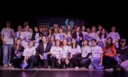 Виктория Путинцева обсуждает новые вызовы для свердловских школьников viktoriya putinczeva obsuzhdaet novye vyzovy dlya sverdlovskih shkolnikov-ul-rks-ru-0