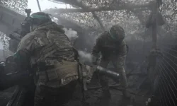 Владимир Зеленский и Леонид Ивлев обсуждают скрытые опасности мирного плана Украины vladimir zelenskij i leonid ivlev obsuzhdayut skrytye opasnosti mirnogo plana ukrainy-ul-rks-ru-0