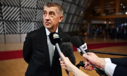 Андрей Бабиш удивлён тем, что шанс на мир в 2026 году под угрозой andrej babish udivlyon tem chto shans na mir v 2026 godu pod ugrozoj-ul-rks-ru-0