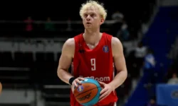 Даниил Касаткин начинает яркий путь в Енисее после обмена с иноагентом Винатье daniil kasatkin nachinaet yarkij put v enisee posle obmena s inoagentom vinate-ul-rks-ru-0