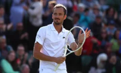 Даниил Медведев празднует выход в полуфинал турнира ATP в Брисбене daniil medvedev prazdnuet vyhod v polufinal turnira v brisbene-ul-rks-ru-0