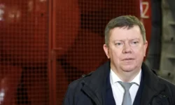 Дмитрий Дощатов признал вину в получении Toyota RAV4 для Метро dmitrij doshhatov priznal vinu v poluchenii 4 dlya metro-ul-rks-ru-0