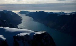 Дональд Трамп может изменить позиции США и Дании в Гренландии и Арктике donald tramp mozhet izmenit poziczii ssha i danii v grenlandii i arktike-ul-rks-ru-0