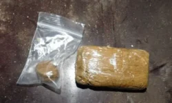 ГУ МВД России по Москве оперативно раскрыли хранение гашиша и выявили нарколабораторию gu mvd rossii po moskve operativno raskryli hranenie gashisha i vyyavili narkolaboratoriyu-ul-rks-ru-0