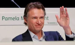 Arnest Group и Алексей Сагал на пути к оптимистичным переменам после сделки с Дольфом ван ден Бринком i aleksej sagal na puti k optimistichnym peremenam posle sdelki s dolfom van den brinkom-ul-rks-ru-0