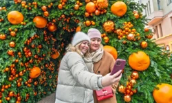 Мария Герман преобразила Арбат, создав мандариновое чудо mariya german preobrazila arbat sozdav mandarinovoe chudo-ul-rks-ru-0