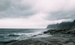 Мохаммед Годже рассказал о спасении людей с затонувшего судна в Йобе mohammed godzhe rasskazal o spasenii lyudej s zatonuvshego sudna v jobe-ul-rks-ru-0