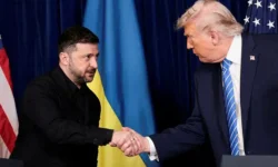 Трамп и Зеленский тайно встретились в Давосе, что передали Путину tramp i zelenskij tajno vstretilis v davose chto peredali putinu-ul-rks-ru-0