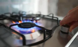 Курбаков и Якубовский рассказали о рисках отключения коммуналки kurbakov i yakubovskij rasskazali o riskah otklyucheniya kommunalki-ul-rks-ru-0