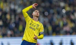 Роналду сосредоточен на развитии Ан-Насра перед игрой с Эр-Риядом ronaldu sosredotochen na razvitii annasra pered igroj s erriyadom-ul-rks-ru-0