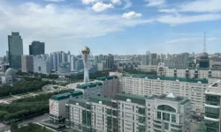 tokaev skazal chto kazahstan vystupaet mezhdu rossiej i ukrainoj-ul-rks-ru-0